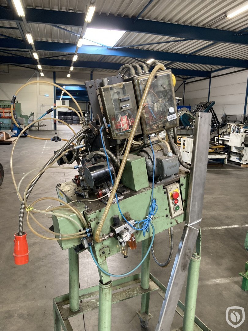 Threadroller of German origin