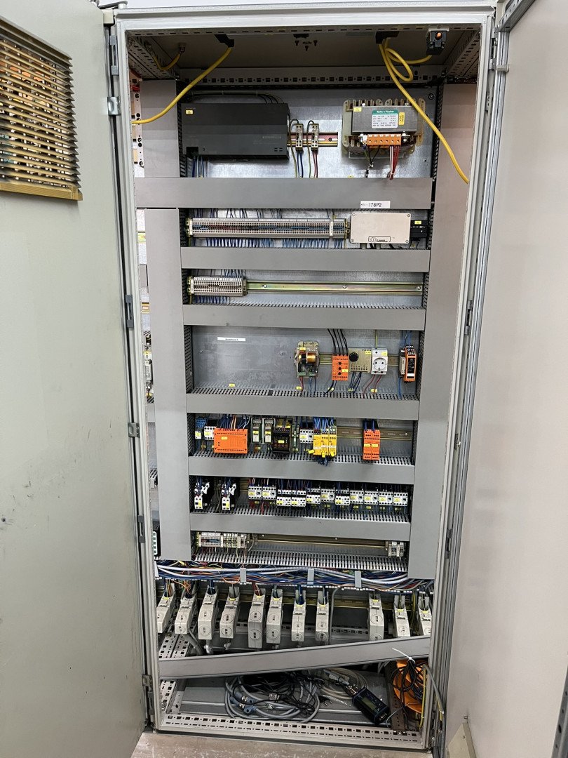 control cabinet 3