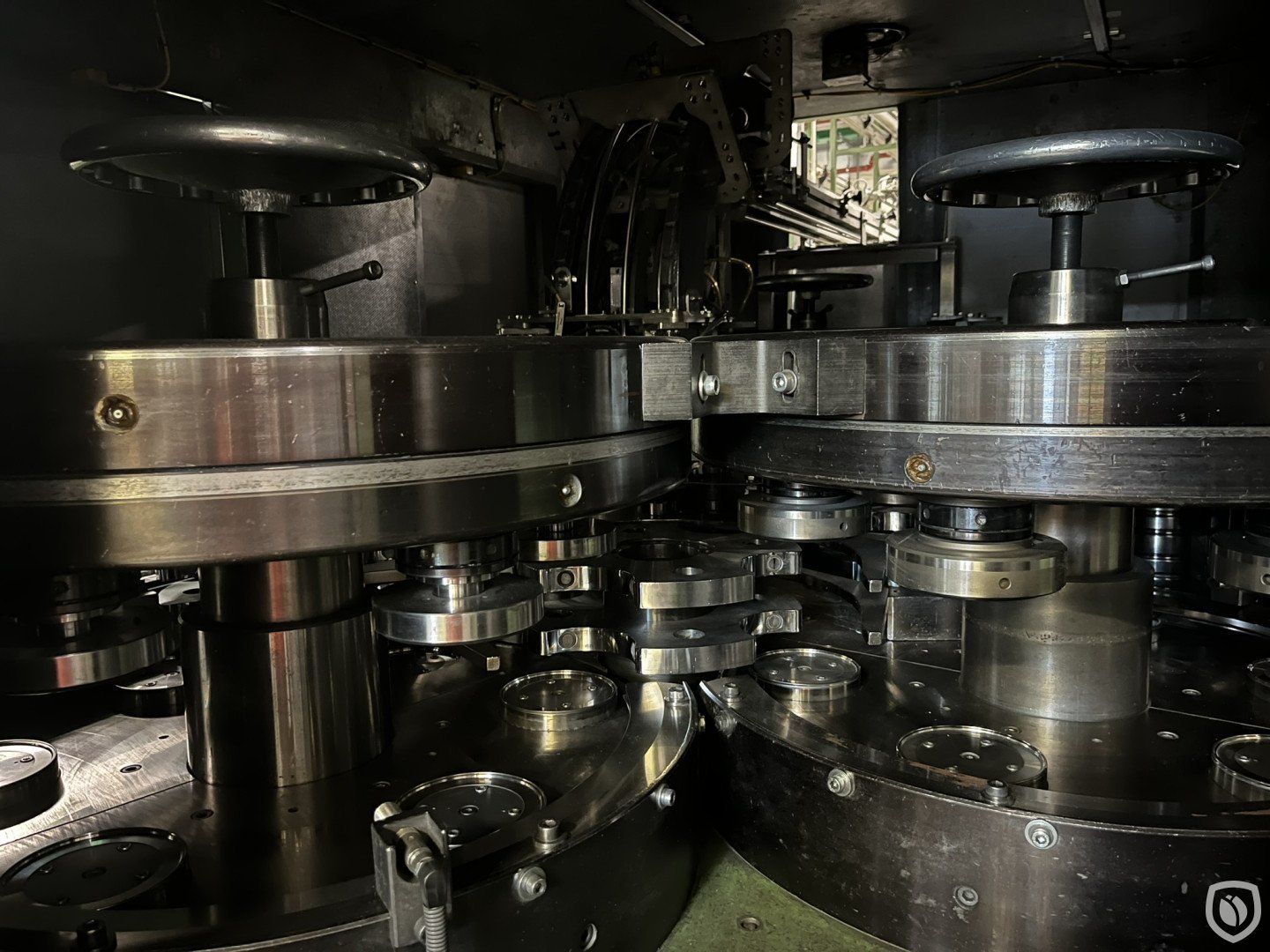 Krupp CAN-O-MAT II
