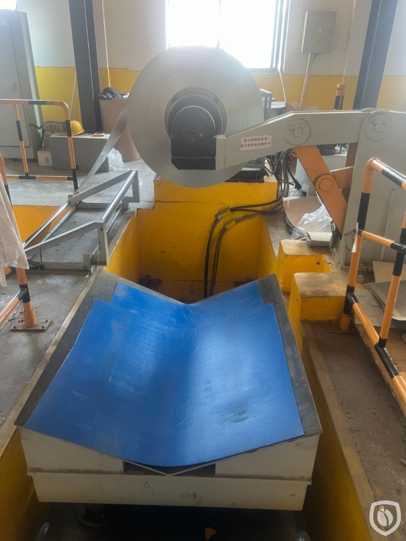 Hengli HL 1100 BS coil cutting line